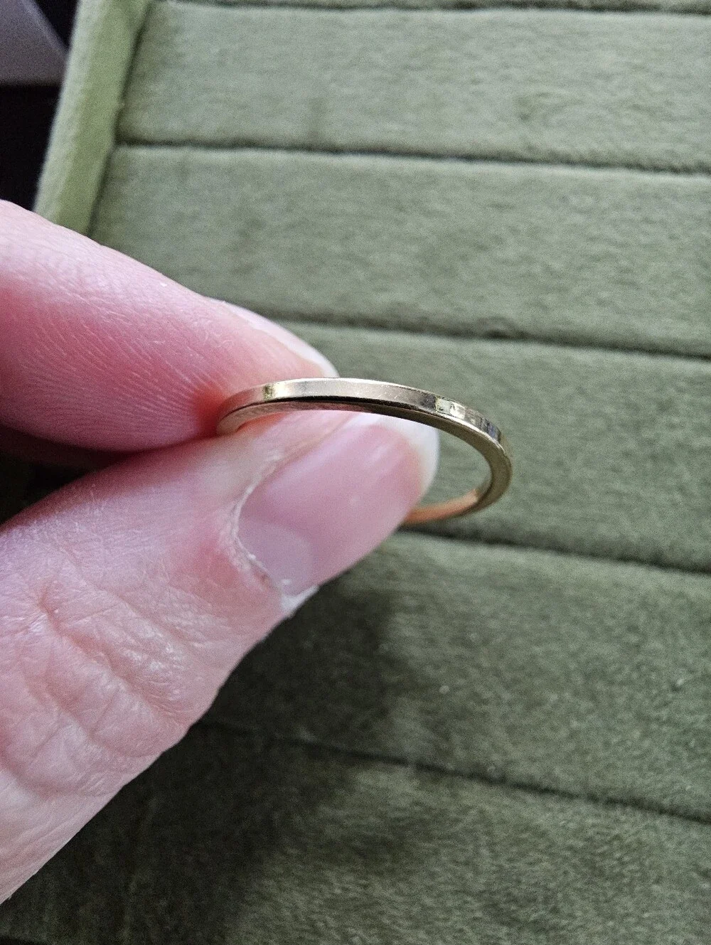 Vintage Avon Ring Size 7